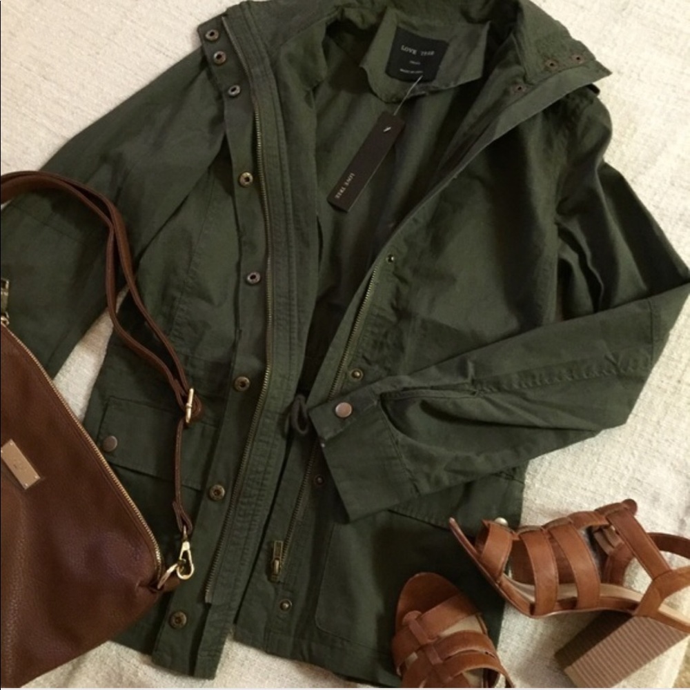Women’s Green army jacket large